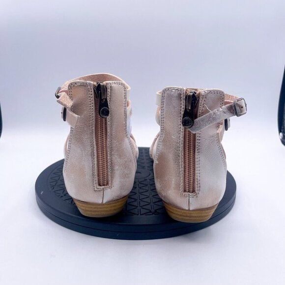 Blowfish Malibu Strappy Gladiator Flat Sandals Zip Back Women's Size 8.5 - Picture 3 of 9